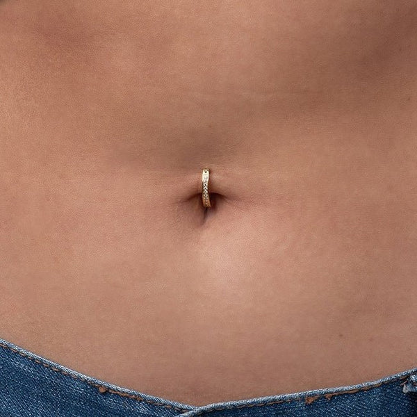 Implant Grade Titanium Navel Clicker with Inset Paved Round Cubic Zirconia