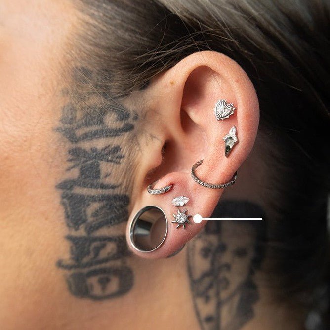 Titanium Flatback with Sun Cubic Zirconia - SkinKandy | Body Jewellery & Piercing Online Australia
