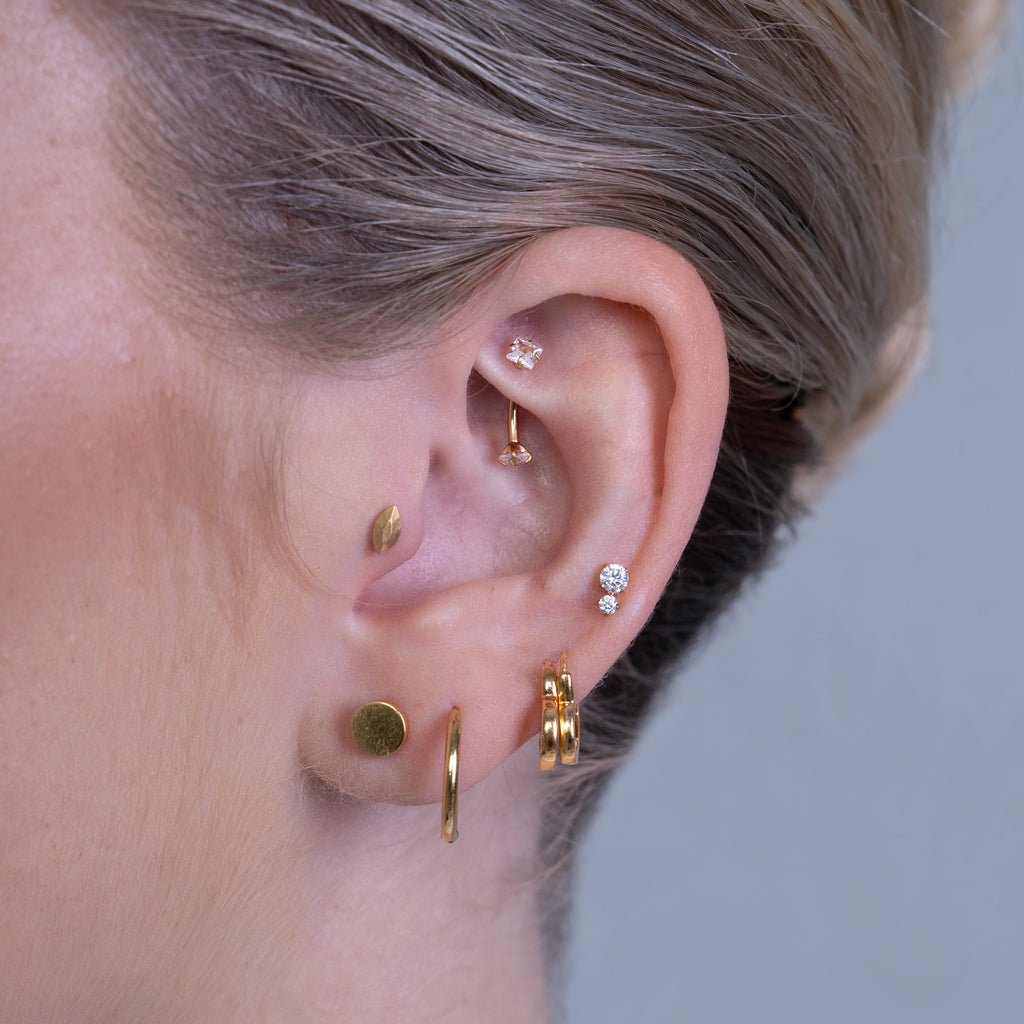 Titanium Internally Threaded Round Dual Cubic Zirconia Flatback - SkinKandy | Body Jewellery & Piercing Online Australia